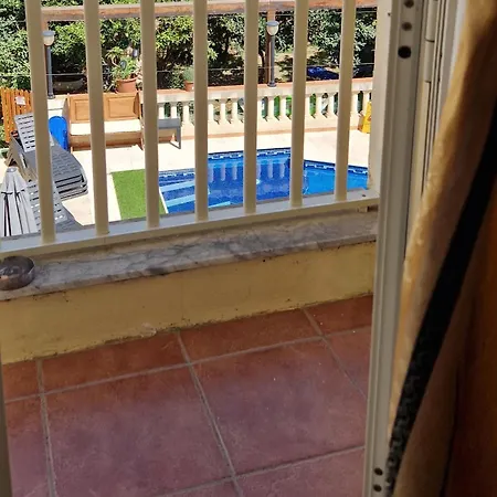 Saracini'S Homestay Attard Exterior photo